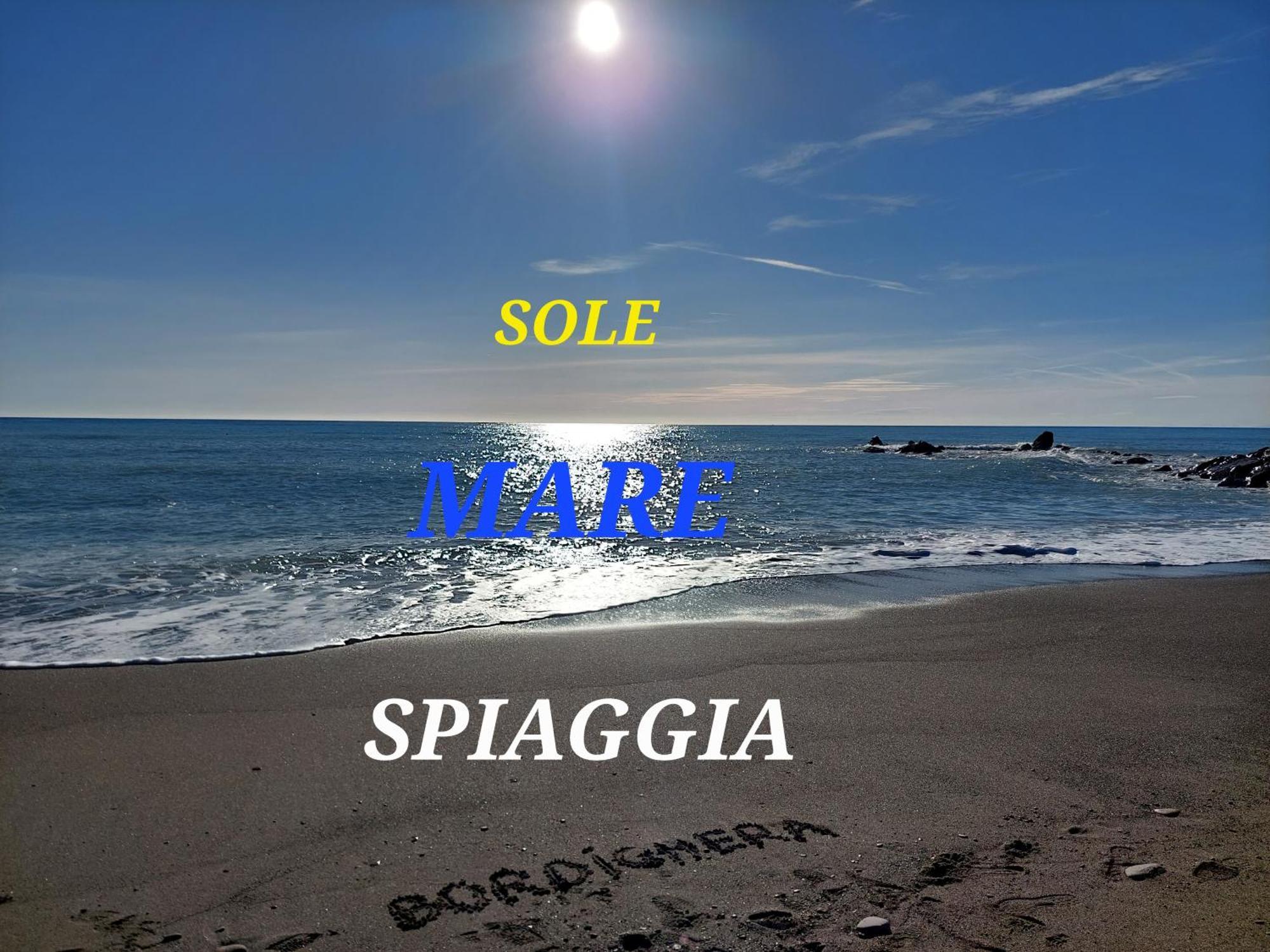 Emozioni Casa Vista Mare Бордигера Экстерьер фото
